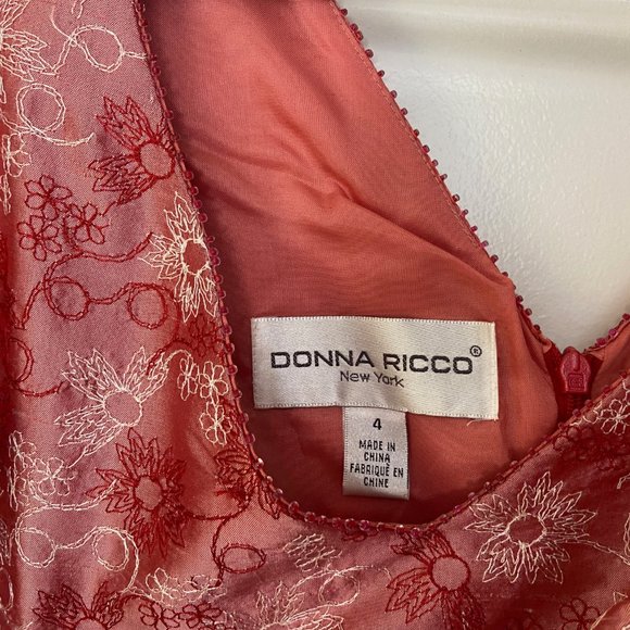 Donna Ricco Embroidered Silk Dress - Picture 3 of 6